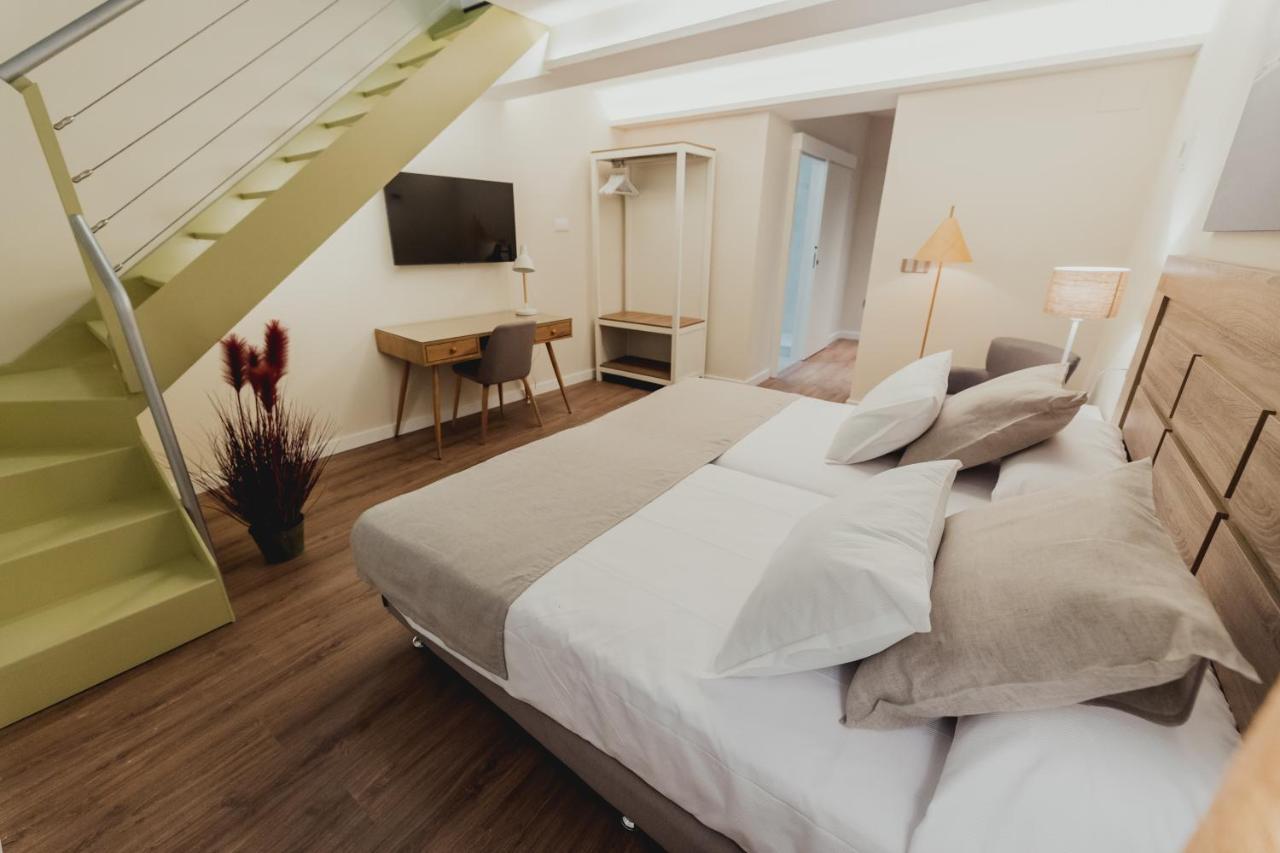 Olivae Hostal Boutique กาเซเรส ภายนอก รูปภาพ