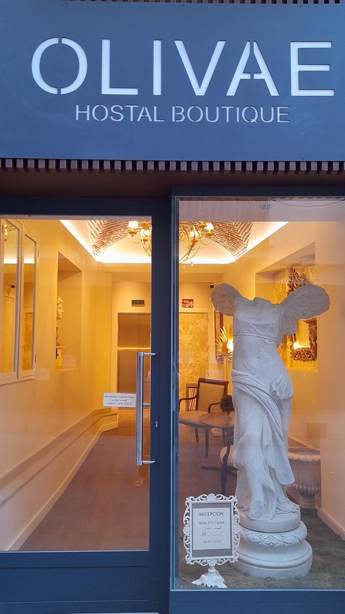 Olivae Hostal Boutique กาเซเรส ภายนอก รูปภาพ