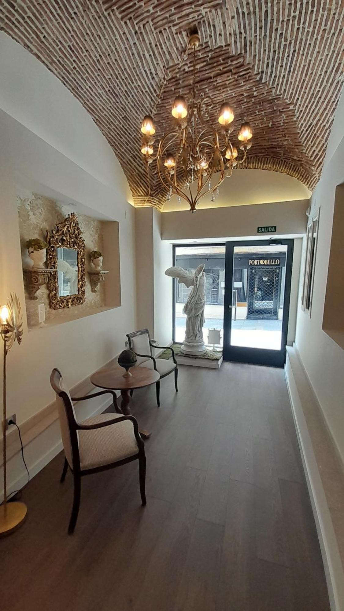 Olivae Hostal Boutique กาเซเรส ภายนอก รูปภาพ